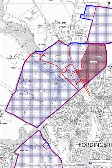 Map showing area of Strategic Site 17: Land at Whitsbury Road, Fordingbridge map with planning applications lined red